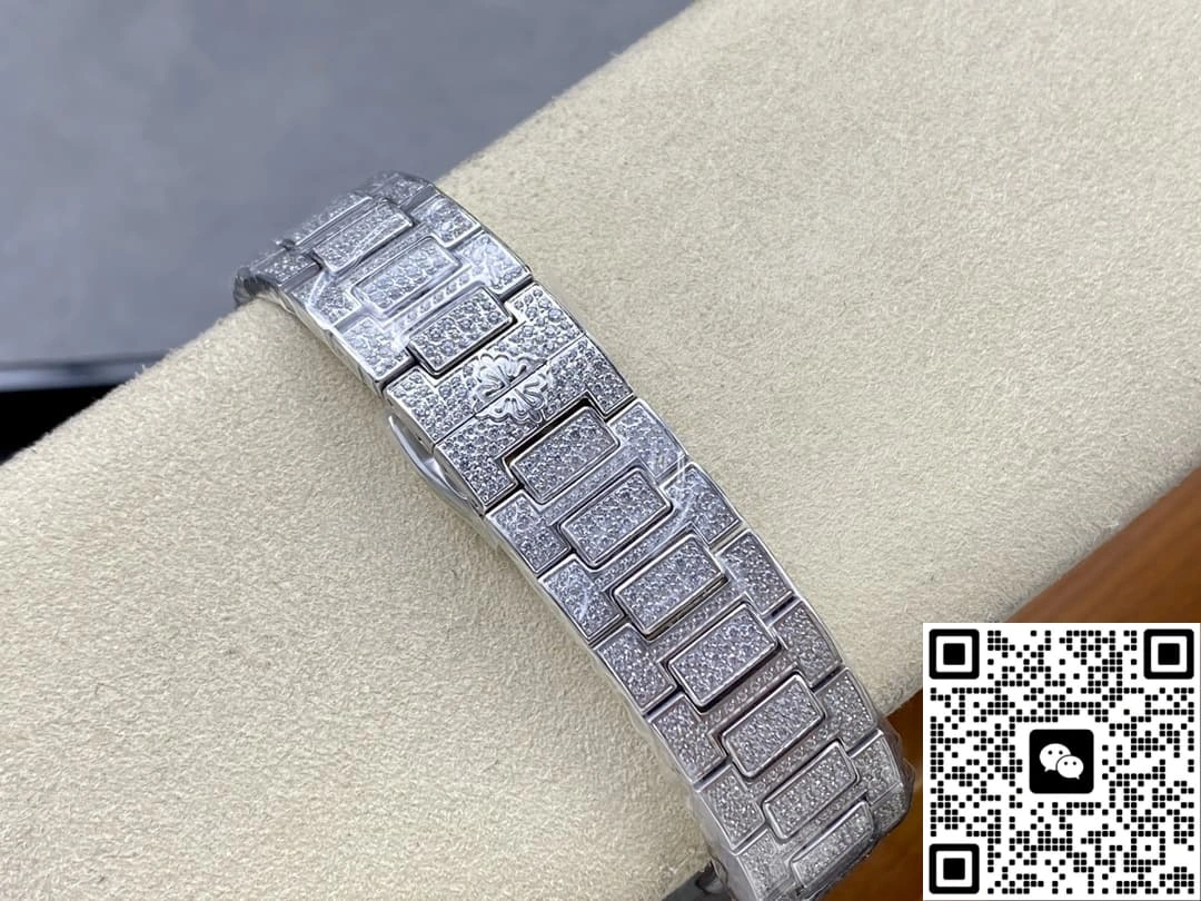 AMG Factory Patek Philippe Nautilus 7021-1G-001 1:1 Best Edition Replica Watch