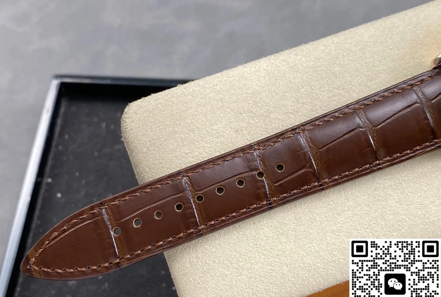ANT Factory Vacheron Constantin 6040C-000R-152C 1:1 Best Edition Replica Watch