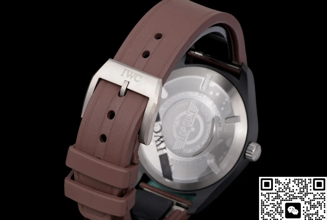 AOF Factory IWC Pilot IW324702 1:1 Best Edition Replica Watch