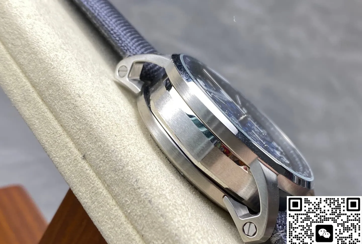 APF Factory Audemars Piguet 26048 Blue smoked dial 1:1 Best Edition Replica Watch