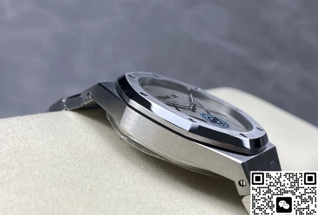 APS Factory Audemars Piguet Royal Oak 15500ST-KAWS Joint New 1:1 Replica Watch