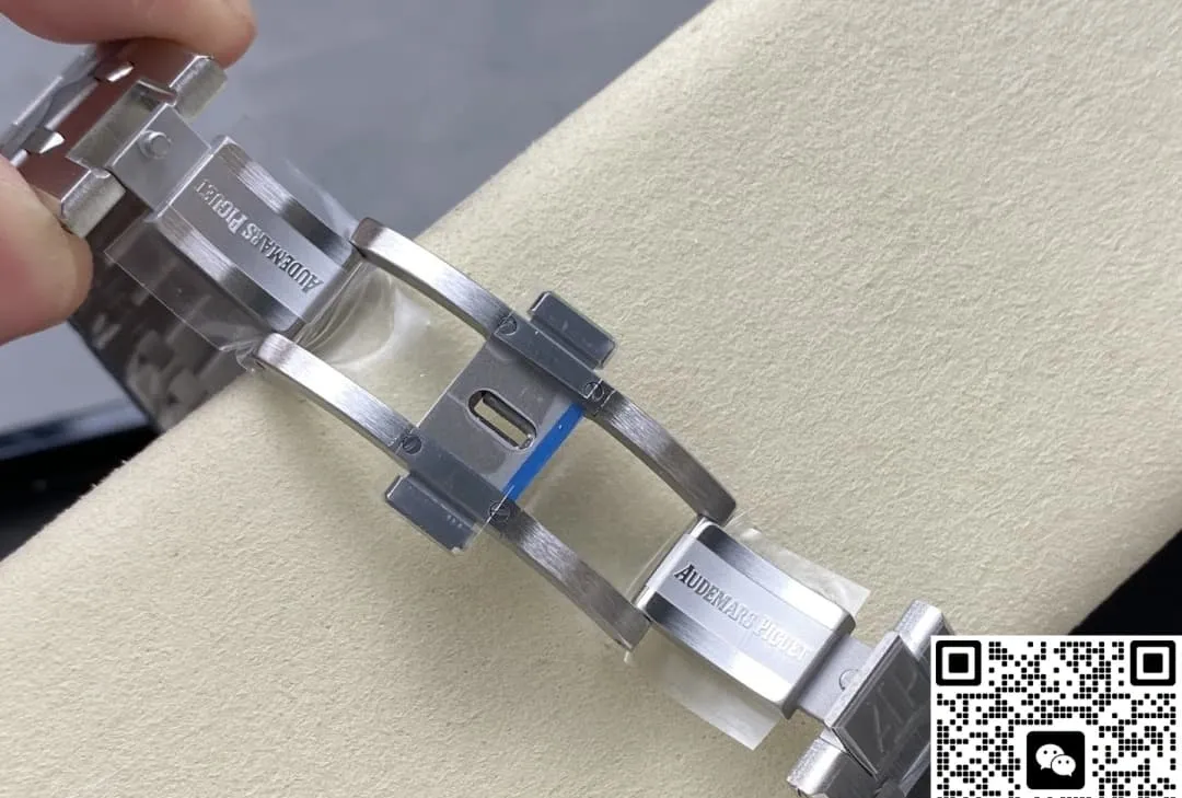 APS Factory Audemars Piguet Royal Oak 15500ST-KAWS Joint New 1:1 Replica Watch