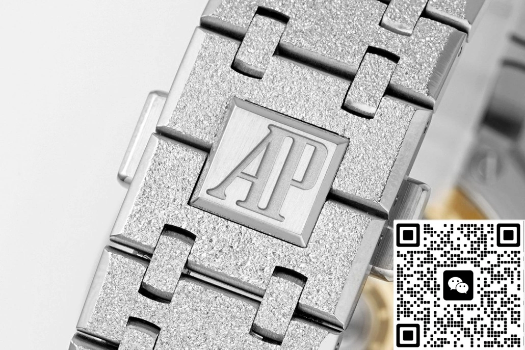 APS Factory V2 Audemars Piguet Royal Oak 26240 1:1 Best Edition Replica Watch