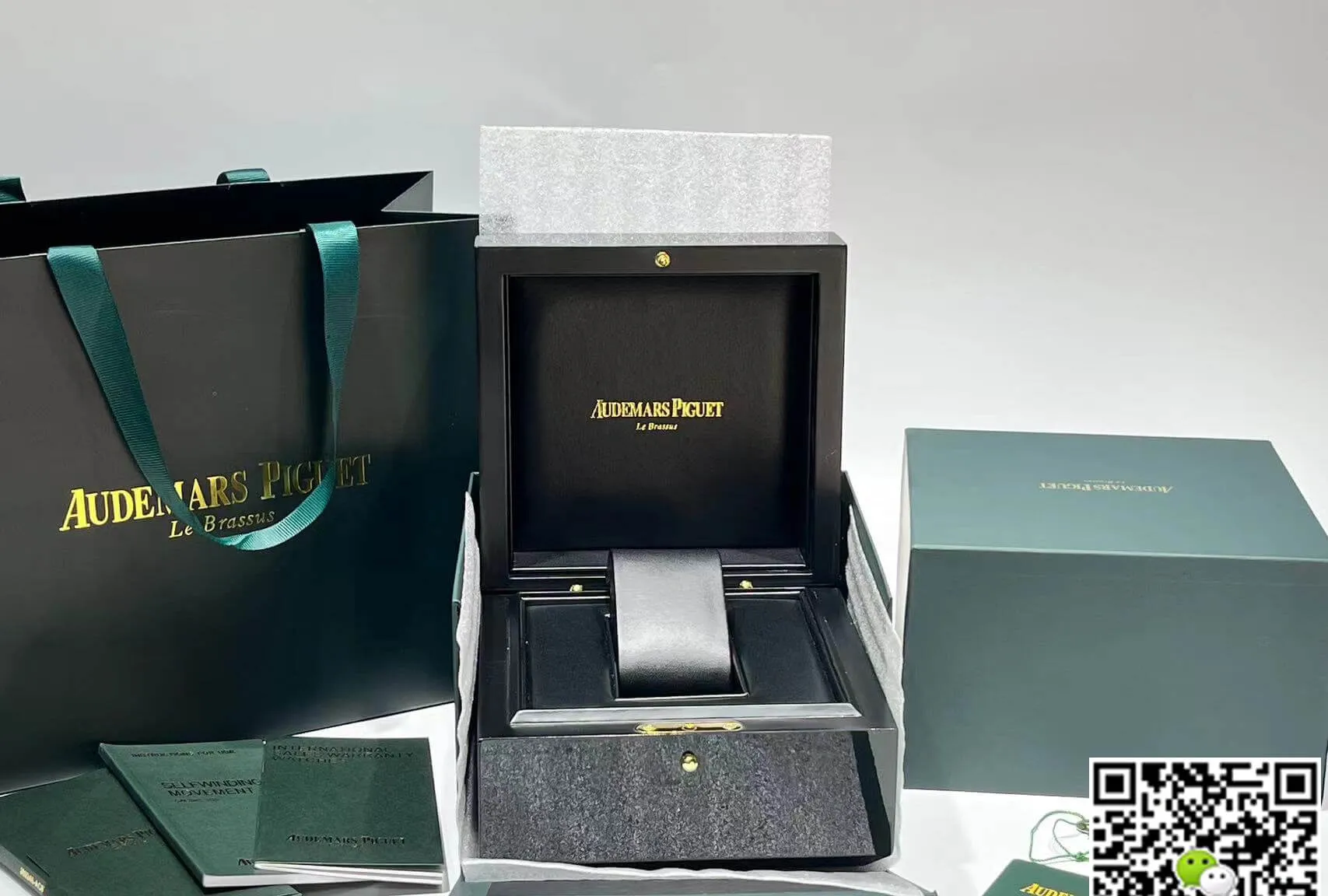 Audemars Piguet 1:1 Best Edition Replica Watch Box