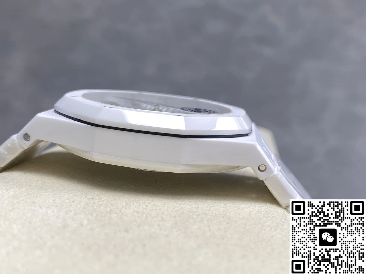 APS Factory Audemars Piguet Royal Oak 15500 Silvery white dial 1:1 Best Edition Replica Watch