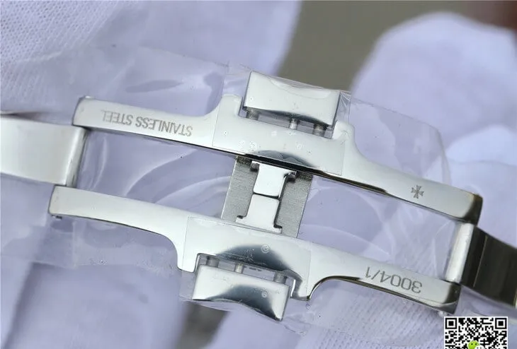 Vacheron Constantin Overseas 47450 B01A-9227 TWA Factory 1:1 Best Edition Replica Watch Silver Stainless Steel Strap
