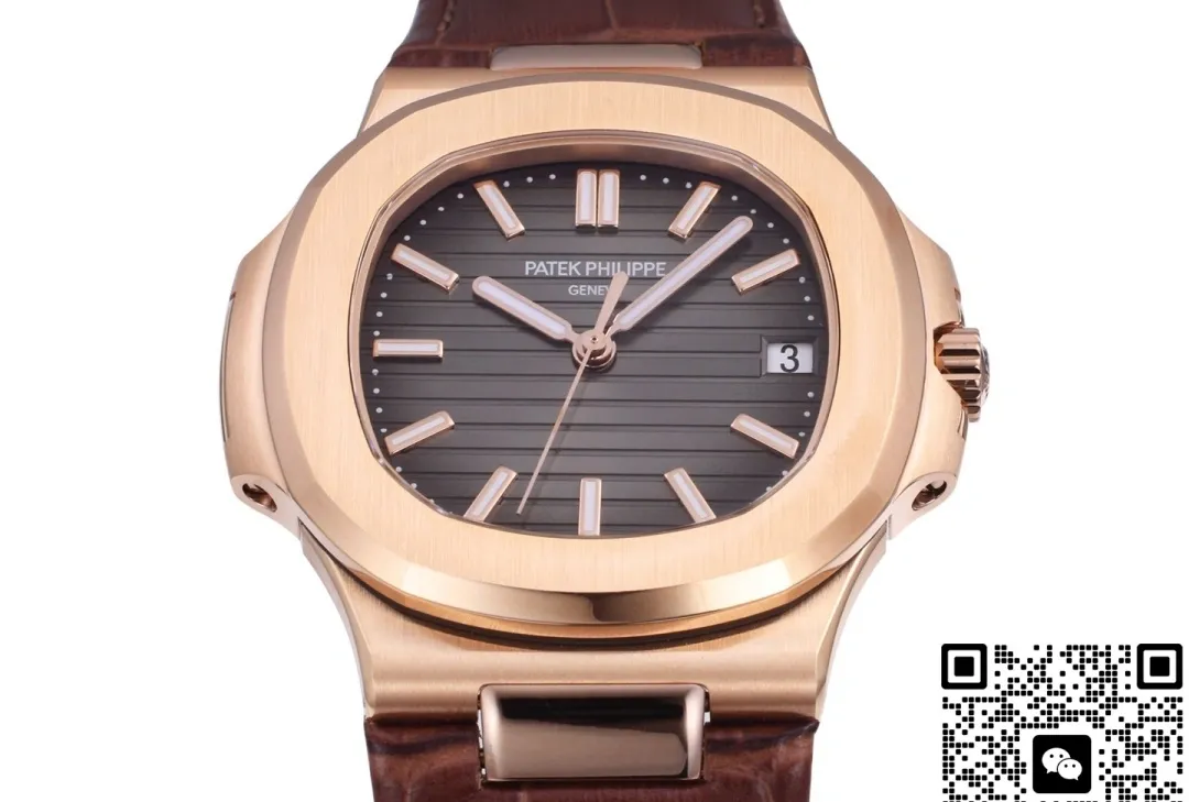 BB Factory Patek Philippe 5711R 1:1 Best Edition Replica Watch