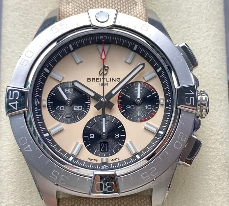 BLS Factory Breitling Avenger AB0147101A1X1 1:1 Best Edition Replica Watch
