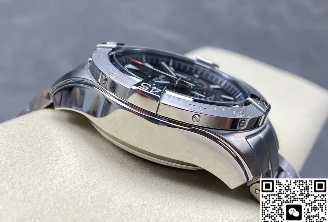 BLS Factory Breitling Avenger AB0147101B1A1 1:1 Best Edition Replica Watch