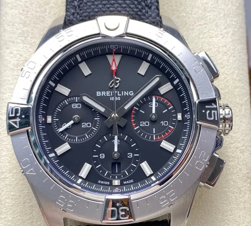 BLS Factory Breitling Avenger AB0147101B1X1 1:1 Best Edition Replica Watch