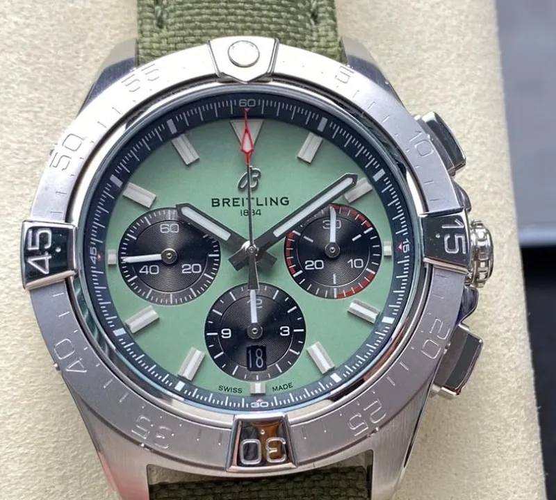 BLS Factory Breitling Avenger AB0147101L1X1 1:1 Best Edition Replica Watch