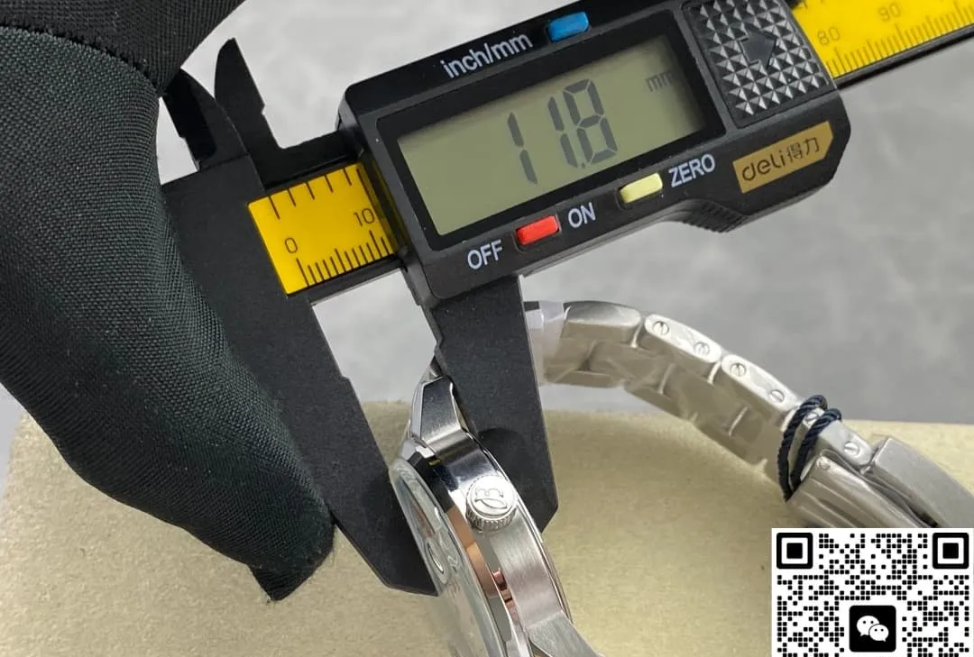 BLS Factory Breitling TOP TIME AB3113281A1A1 1:1 Best Edition Replica Watch