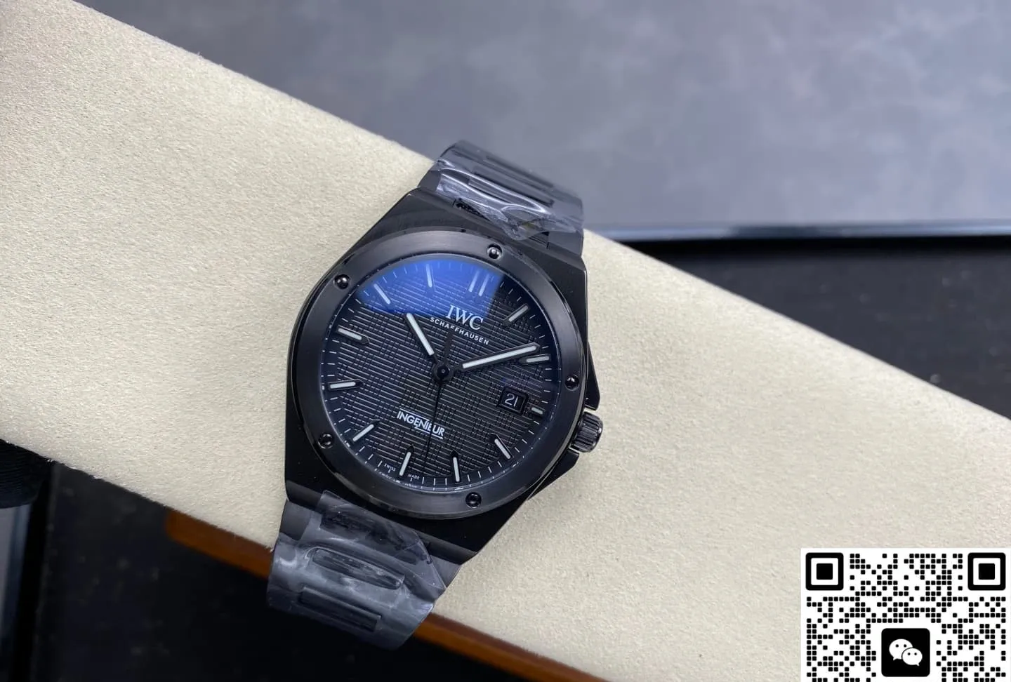 BLS Factory IWC Ingenieur IW338903 1:1 Best Edition Replica Watch