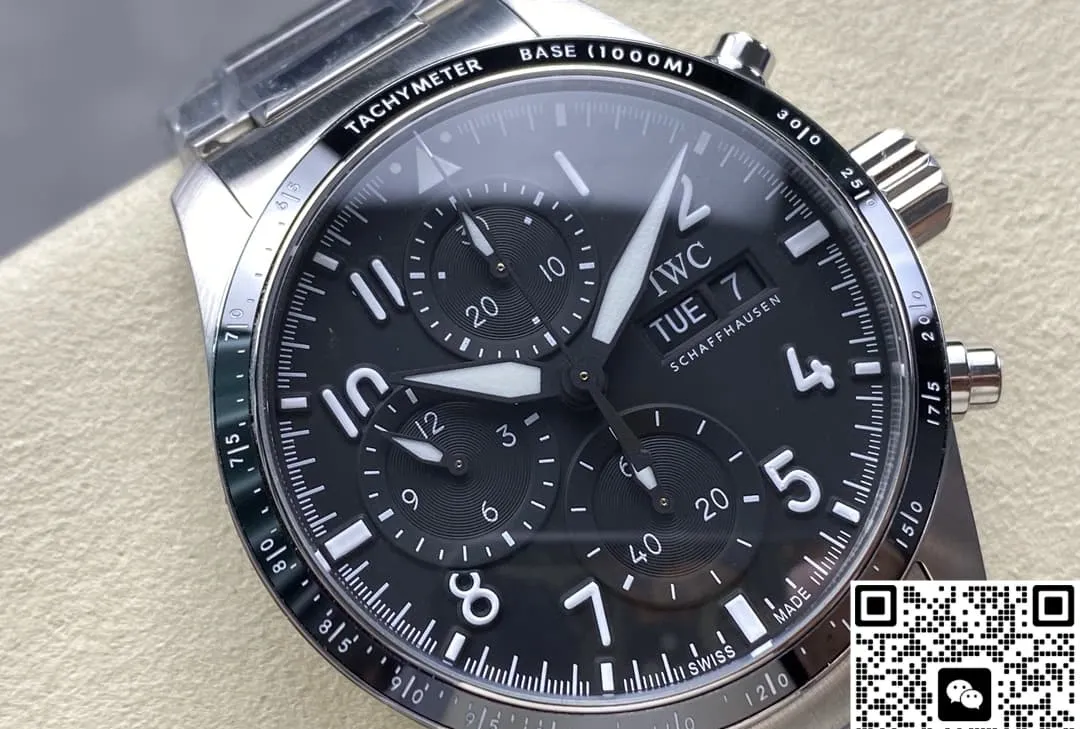 BLS Factory IWC Pilot IW388304 1:1 Best Edition Replica Watch