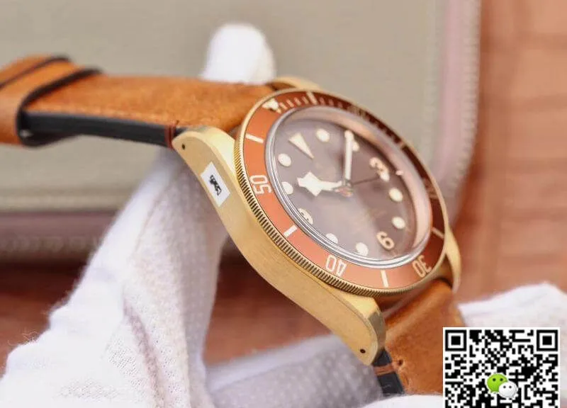 Tudor Heritage Black Bay Bronze 79250B XF Factory 1:1 Best Edition Replica Watch Swiss ETA 2824 Brown Dial