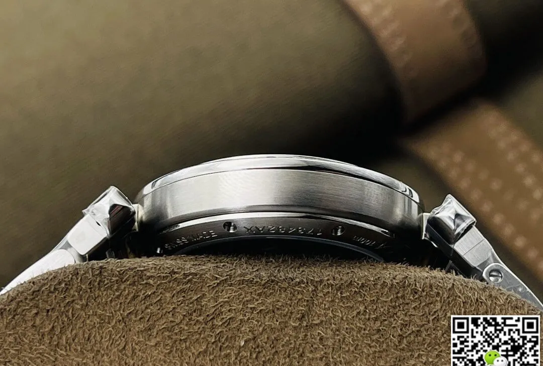 Cartier Pasha 35MM BV Factory 1:1 Best Edition Replica Watch Silver Strap