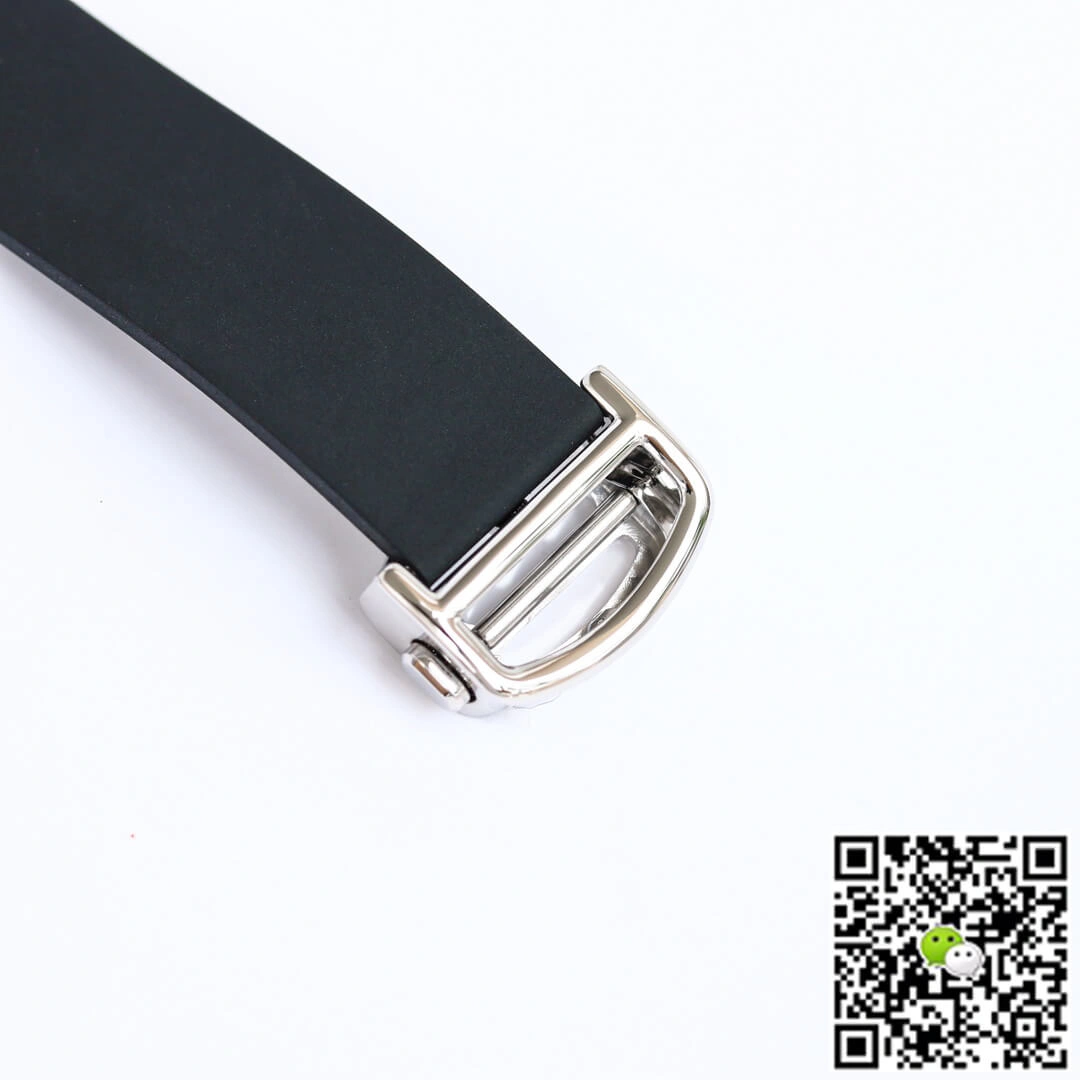 Cartier Santos WSSA0030 GF Factory 1:1 Best Edition Replica Watch V2 Silver Case