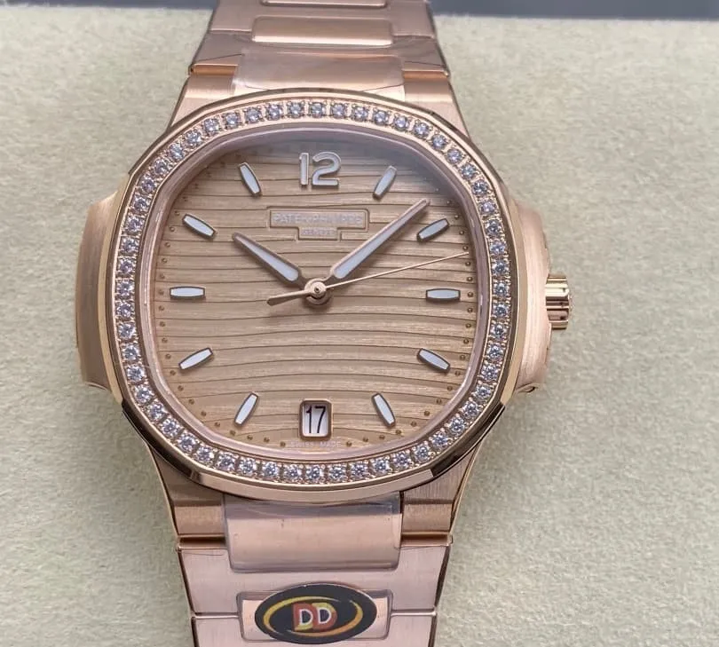 DDF Factory Patek Philippe Nautilus 7118-1200R-010 1:1 Best Edition Replica Watch