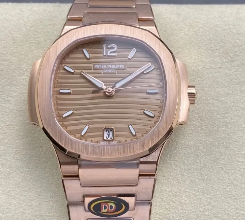 DDF Factory Patek Philippe Nautilus 7118-1R-010 1:1 Best Edition Replica Watch