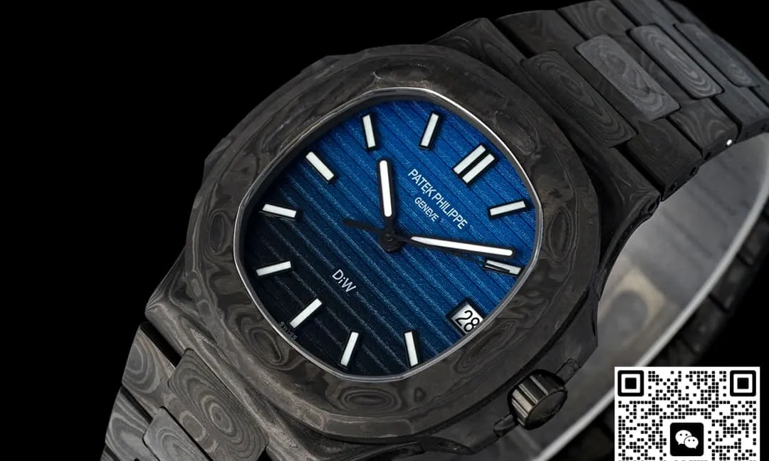 DIW Factory Patek Philippe 5711 Gradient Blue 1:1 Best Edition Replica Watch