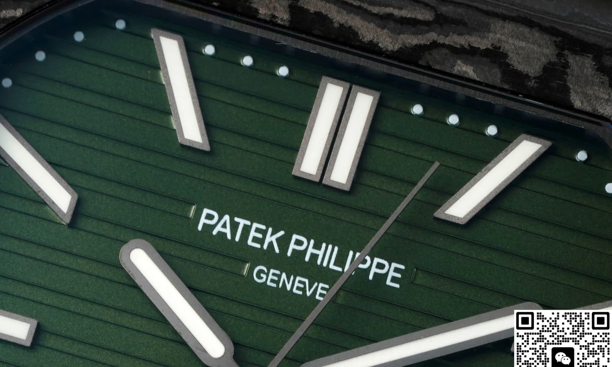 DIW Factory Patek Philippe 5821 Luminous 1:1 Best Edition Replica Watch
