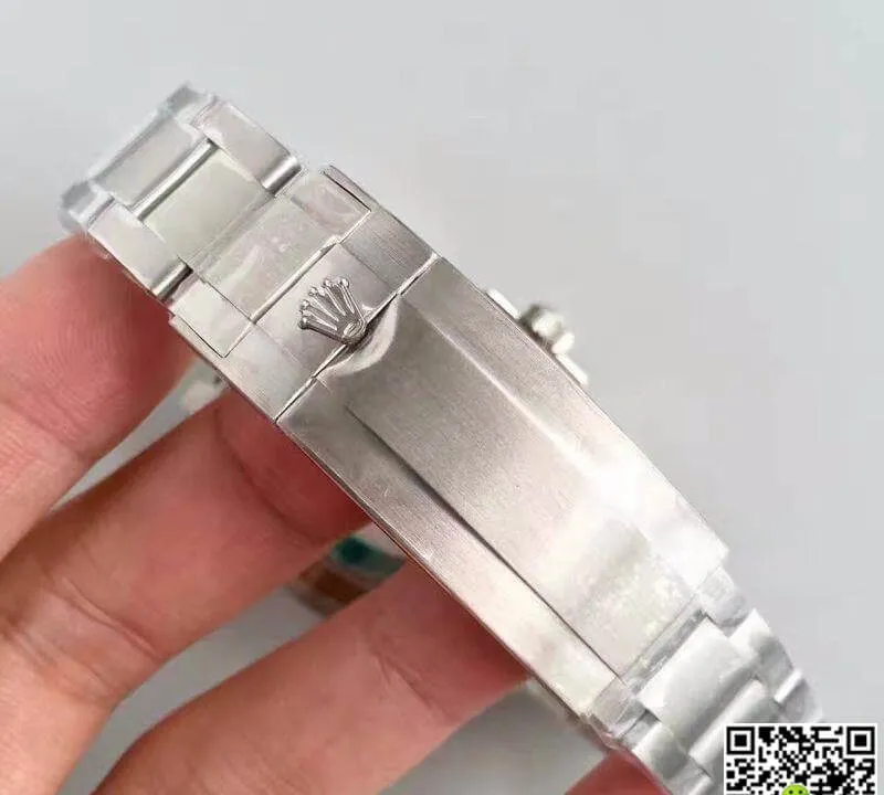 Rolex Submariner Date 116619LB Noob Factory 1:1 Best Edition Replica Watch Swiss ETA3135 Blue Dial