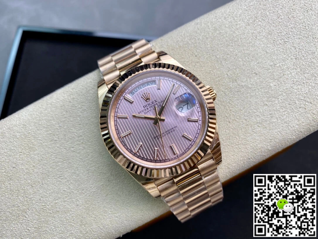 Rolex Day Date M228235-0005 EW Factory 1:1 Best Edition Replica Watch Gold-Tone Steel Strap