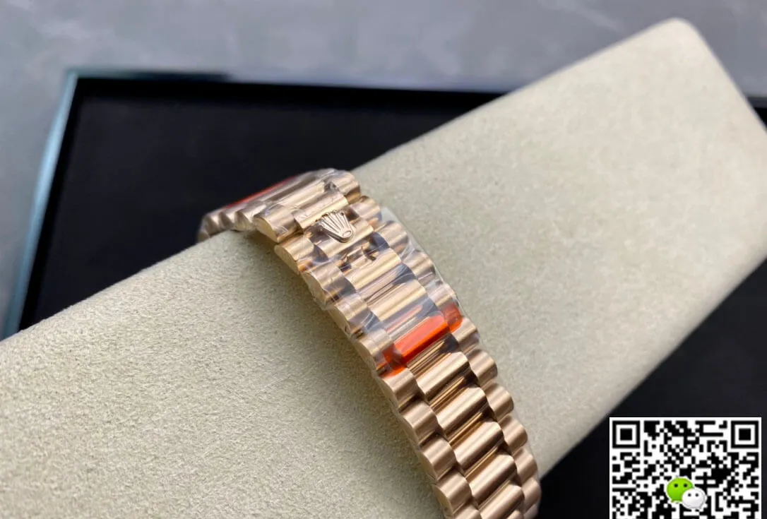Rolex Day Date M228235-0005 EW Factory 1:1 Best Edition Replica Watch Gold-Tone Steel Strap