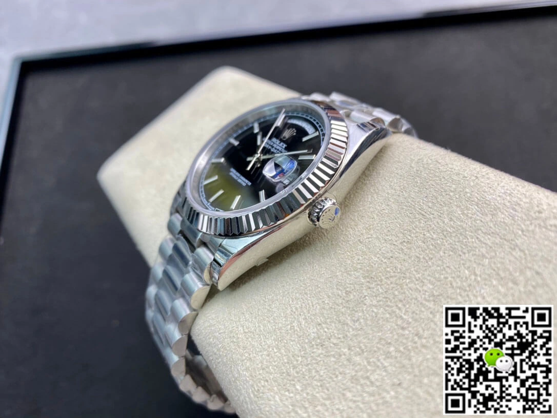 Rolex Day Date M228236-0003 EW Factory 1:1 Best Edition Replica Watch Stainless Steel Strap