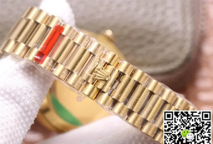 Rolex Day Date M228348RBR-0002 EW Factory 1:1 Best Edition Replica Watch Gold Diamond Bezel
