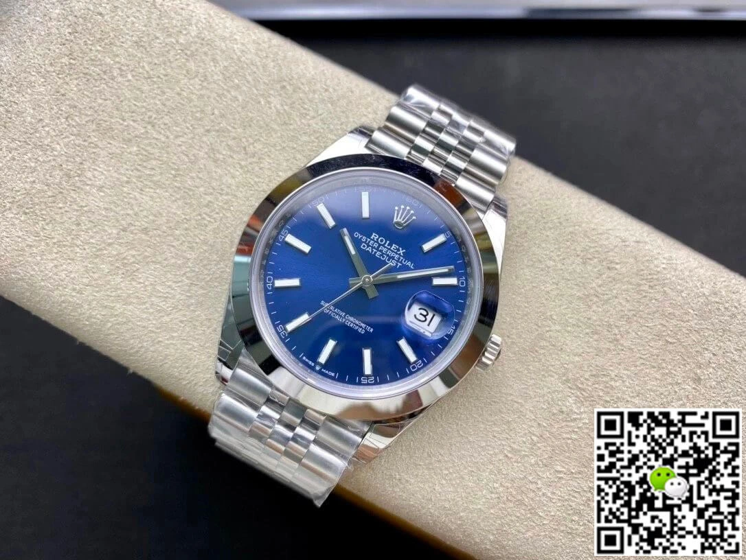Rolex Datejust M126300-0002 41MM VS Factory 1:1 Best Edition Replica Watch Silver Strap