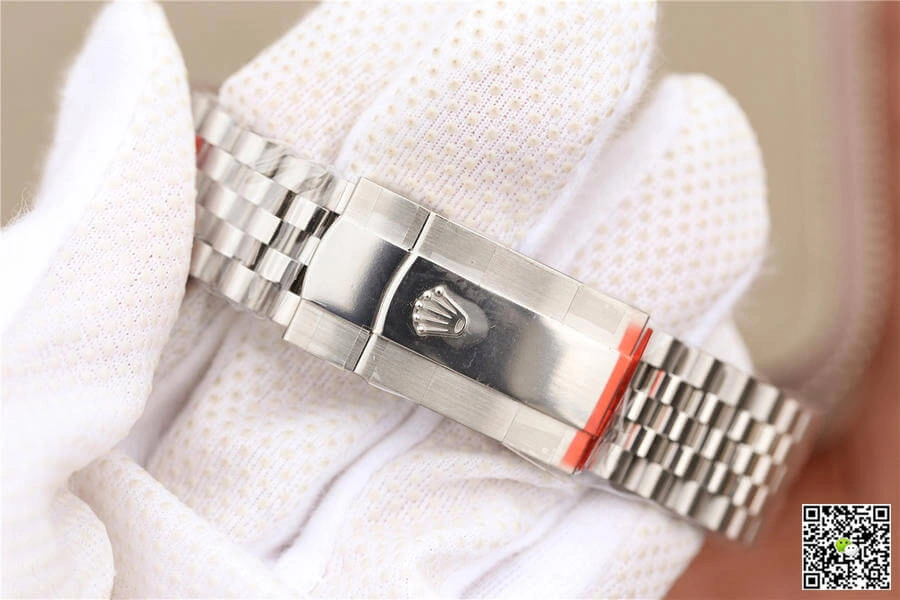 Rolex Datejust M126334-0016 EW Factory 1:1 Best Edition Replica Watch Blue Diamond Dial
