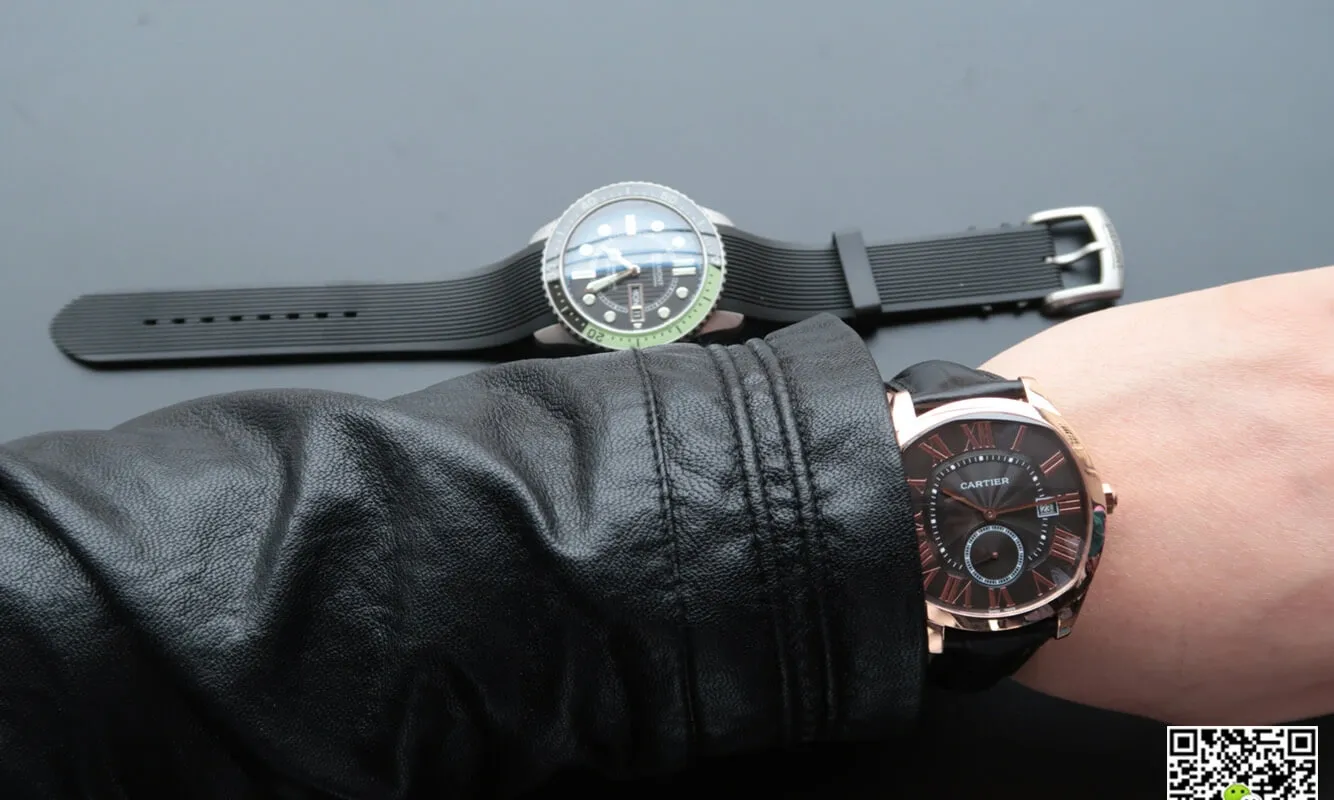 Drive De Cartier WGNM0004 V6 Factory 1:1 Best Edition Replica Watch Leather Strap