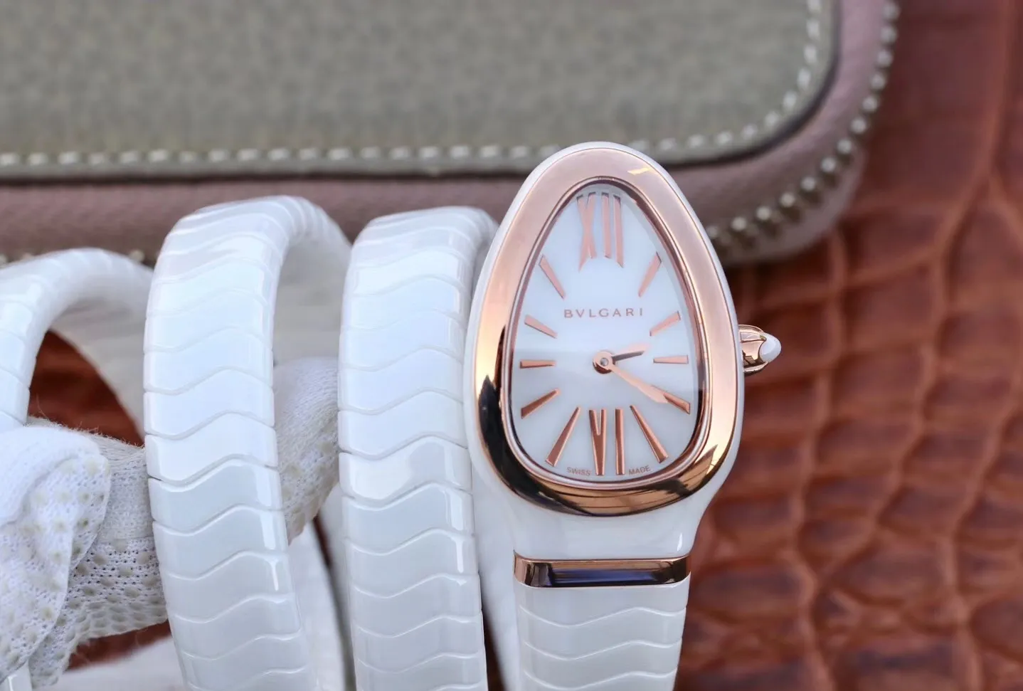 Bvlgari Srpenti Spiga 102886 BV Factory 1:1 Best Edition Replica Watch Rose Gold No Diamond Swiss Quartz Movement