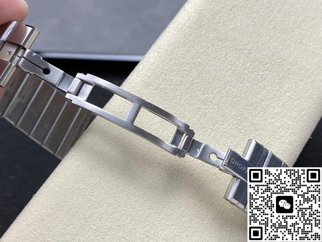 GH Factory Chopard Snow Mountain Pride 298600-3001 1:1 Best Edition Replica Watch