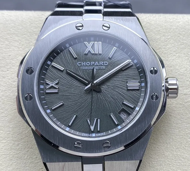GH Factory Chopard Snow Mountain Pride 298600-3002 1:1 Best Edition Replica Watch