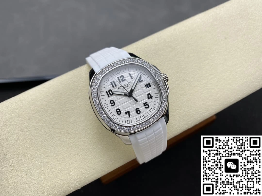 GR Factory Patek Philippe AQUANAUT 5267 200A-010 1:1 Best Edition Replica Watch