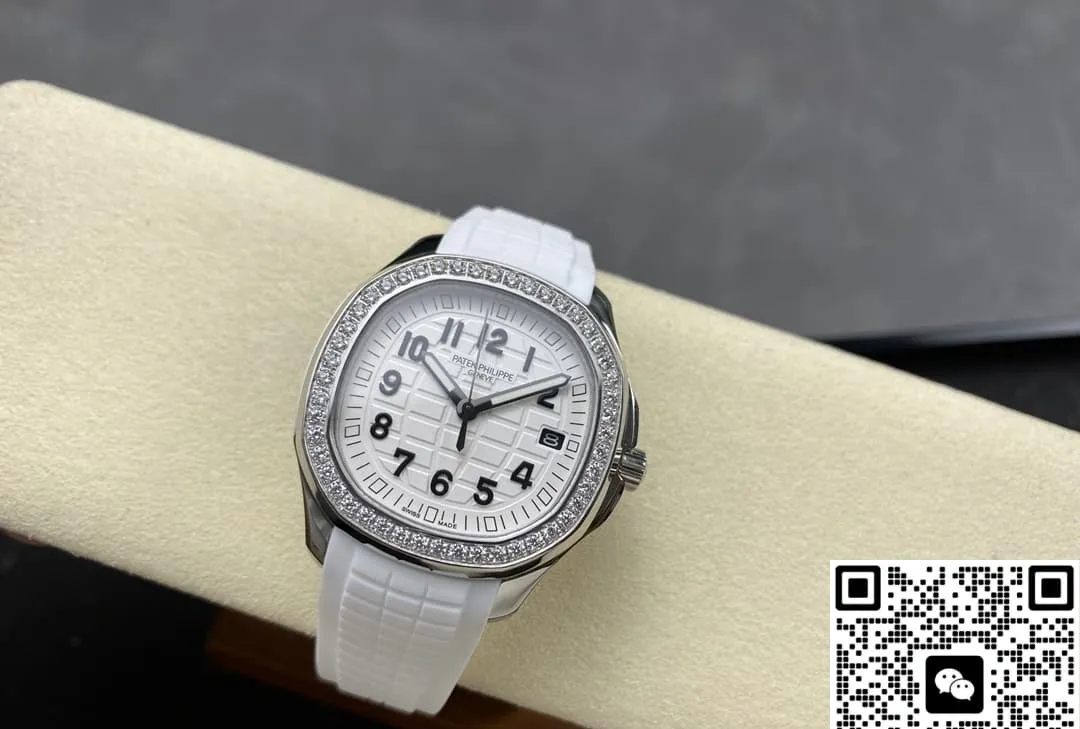 GR Factory Patek Philippe AQUANAUT 5267 200A-010 1:1 Best Edition Replica Watch