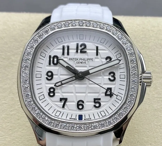 GR Factory Patek Philippe AQUANAUT 5267 200A-020 1:1 Best Edition Replica Watch