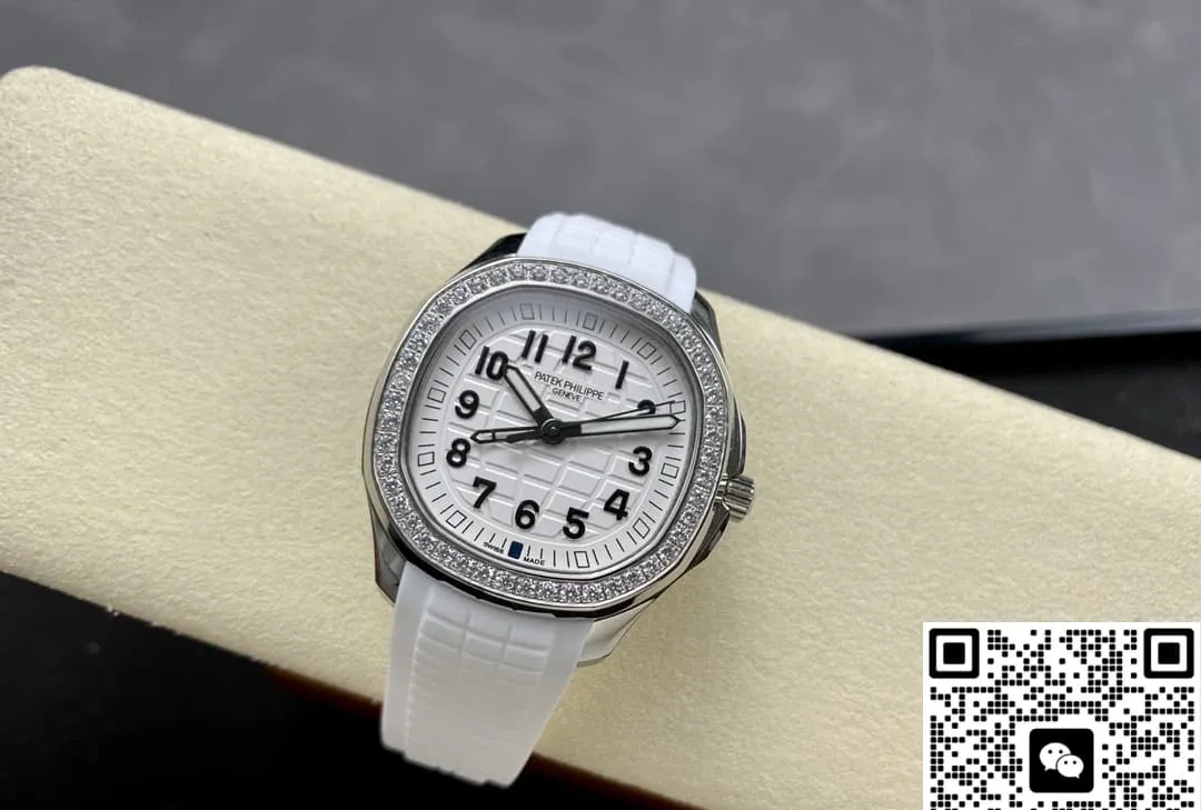 GR Factory Patek Philippe AQUANAUT 5267 200A-020 1:1 Best Edition Replica Watch