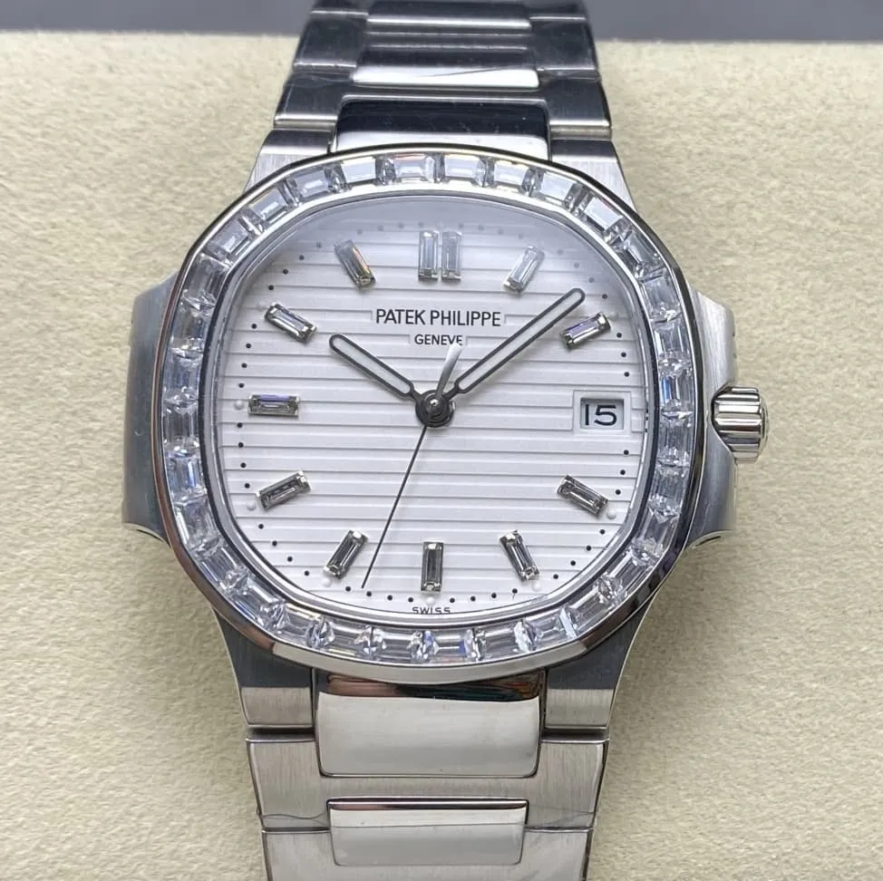 GR Factory Patek Philippe Nautilus 5711 White dial 1:1 Best Edition Replica Watch