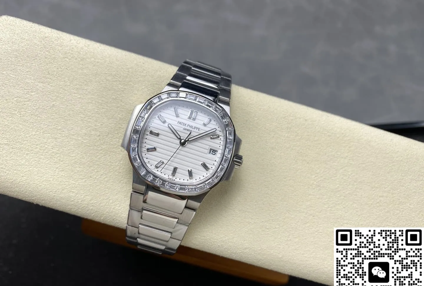 GR Factory Patek Philippe Nautilus 5711 White dial 1:1 Best Edition Replica Watch