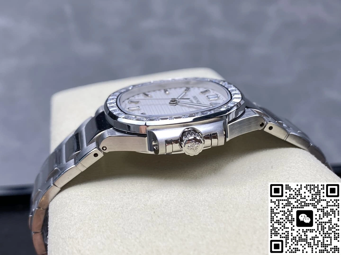 GR Factory Patek Philippe Nautilus 5711 White dial 1:1 Best Edition Replica Watch