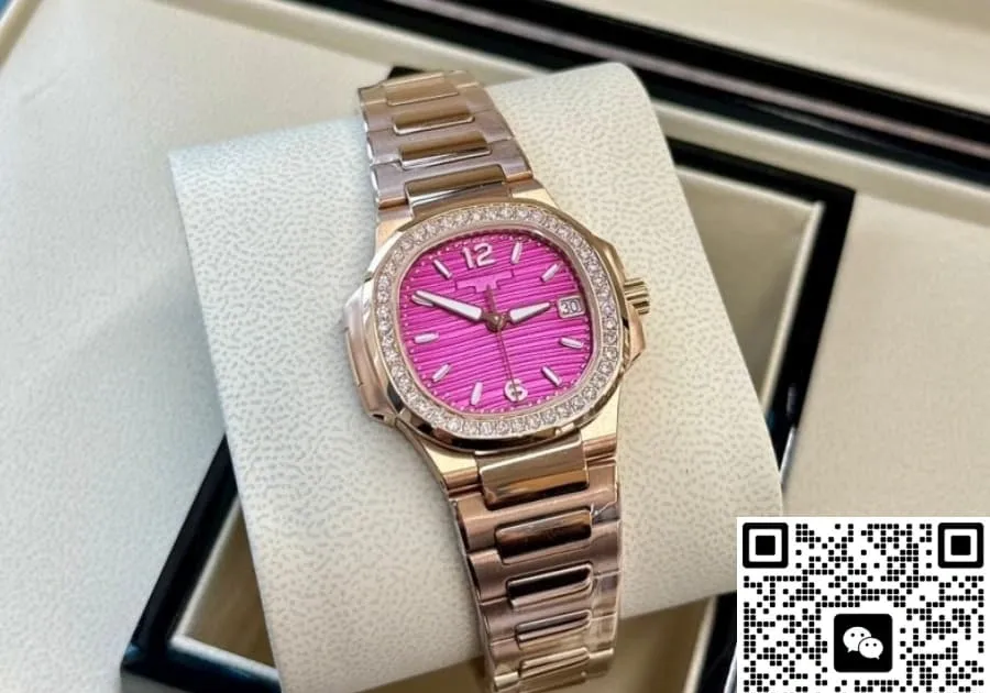 GR Factory Patek Philippe Nautilus 7010 1R-013 1:1 Best Edition Replica Watch