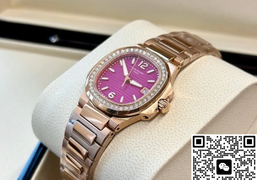GR Factory Patek Philippe Nautilus 7010 1R-013 1:1 Best Edition Replica Watch