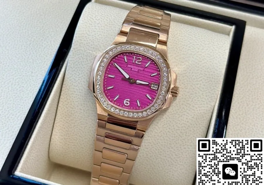 GR Factory Patek Philippe Nautilus 7010 1R-013 1:1 Best Edition Replica Watch
