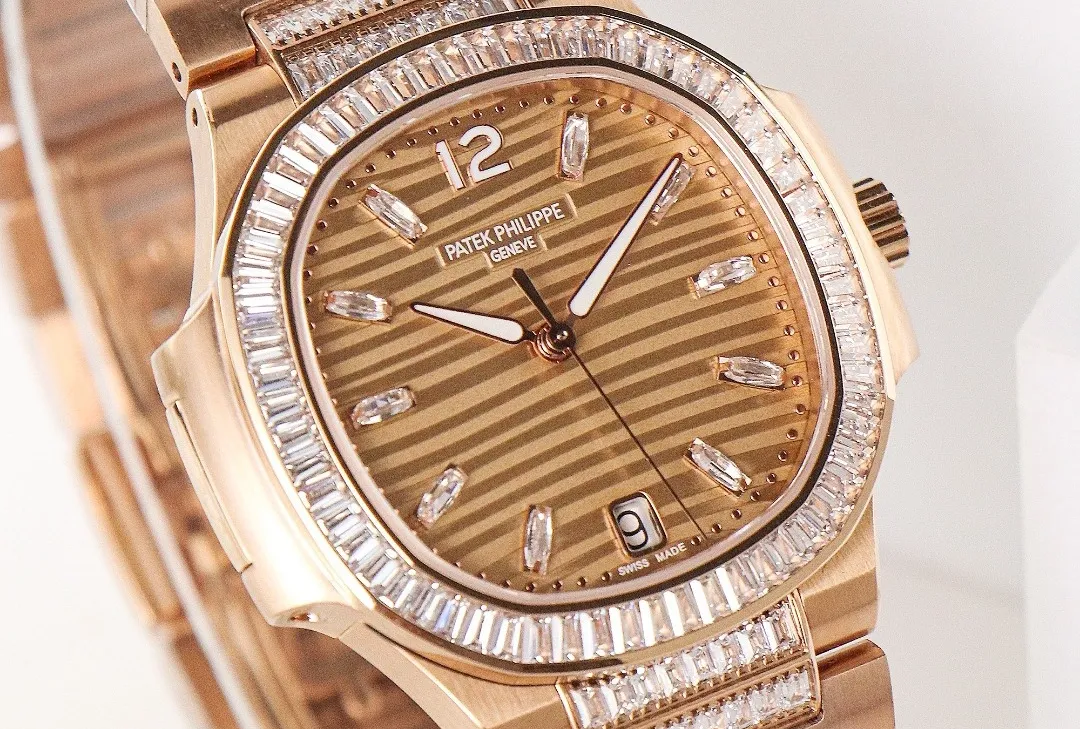 GR Factory Patek Philippe Nautilus 7014-1R-001 1:1 Best Edition Replica Watch