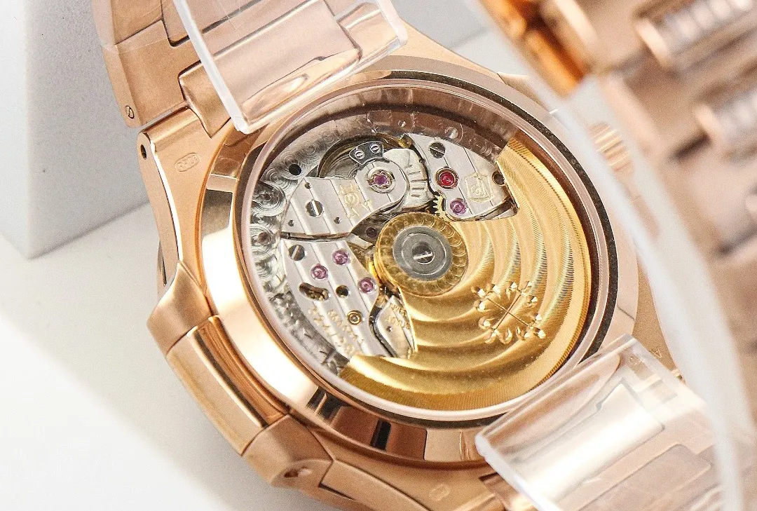 GR Factory Patek Philippe Nautilus 7014-1R-001 1:1 Best Edition Replica Watch