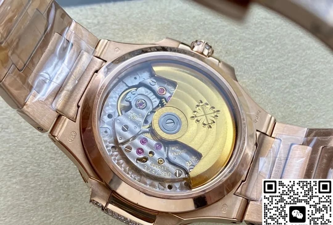 GR Factory Patek Philippe Nautilus 7021-1R-001 1:1 Best Edition Replica Watch