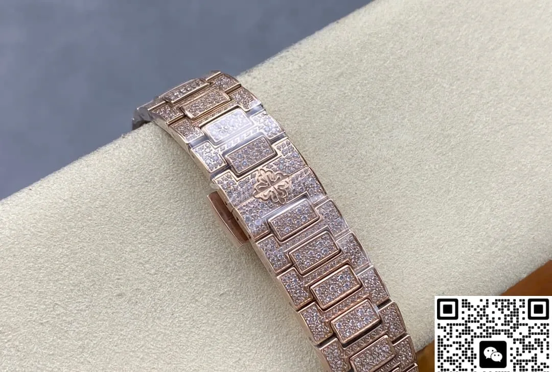 GR Factory Patek Philippe Nautilus 7021-1R-001 1:1 Best Edition Replica Watch